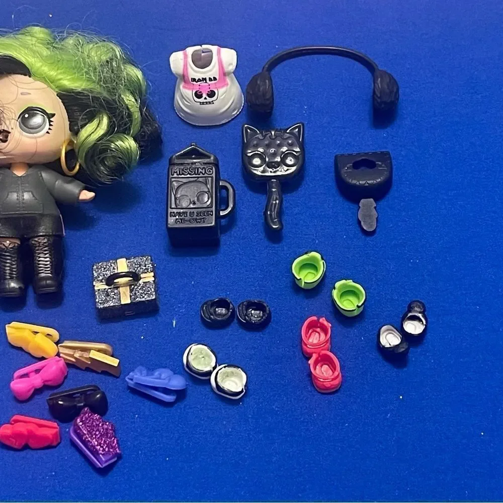 Lol surprise mini doll